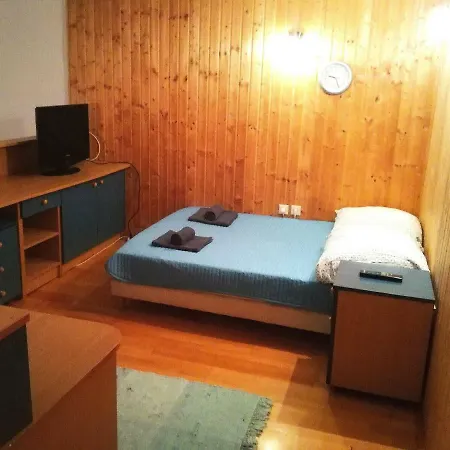 Apartment Center Z9 *